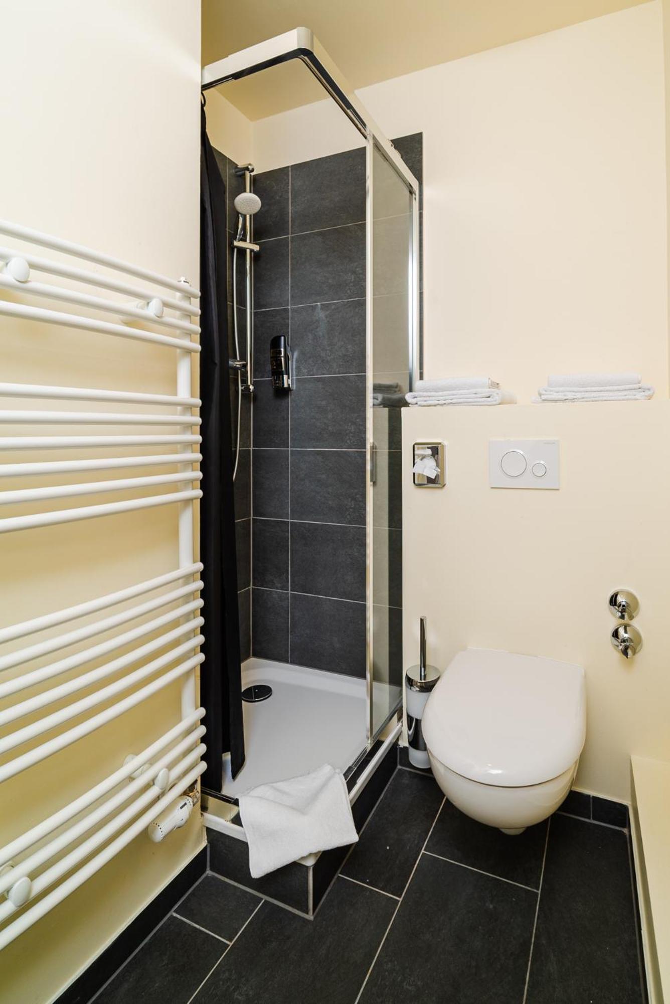 S & D Hotel Дортмунд Экстерьер фото